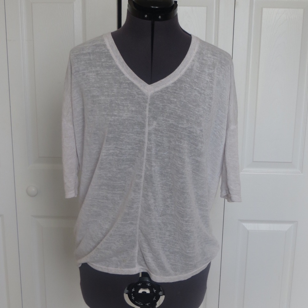 White and Tan Speckled Top, Size XS 🔴CLEARANCE🔴
